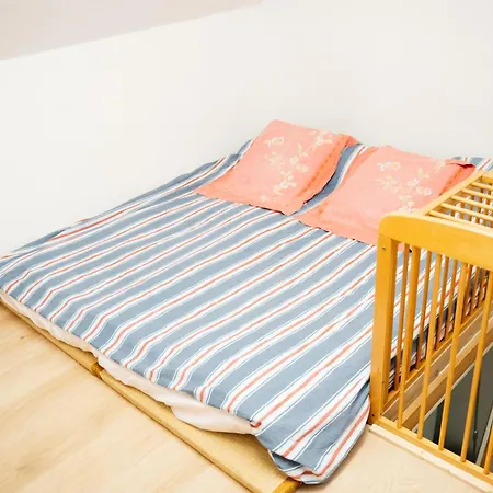 Studette Avec Mezzanine Apartamento *