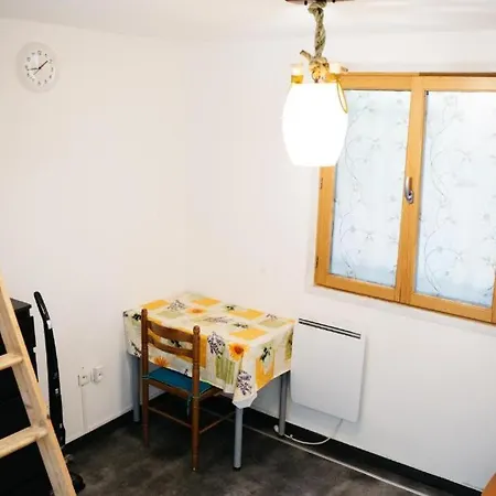 Studette Avec Mezzanine Saint-Maur-des-Fossés